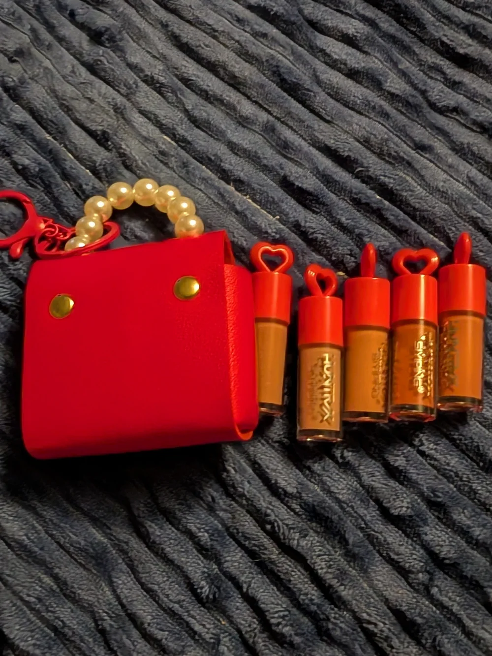 New K-pop Demon Hunters Mira Bag Charm And Gloss